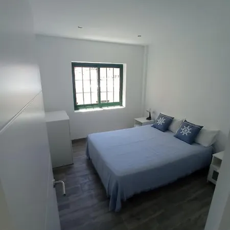 Tommy Centro Del Y De La Playa *