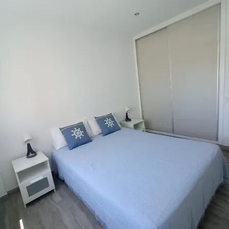 Tommy Centro Del Y De La Playa *