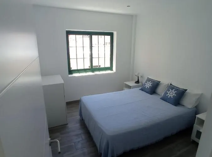 Tommy Centro Del Y De La Playa *